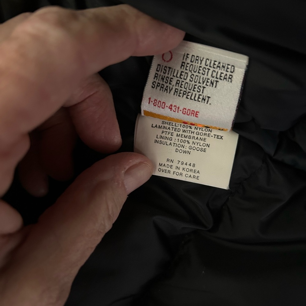 Marmot Purple Ski & Snowboard Jacket - Picture 3 of 5